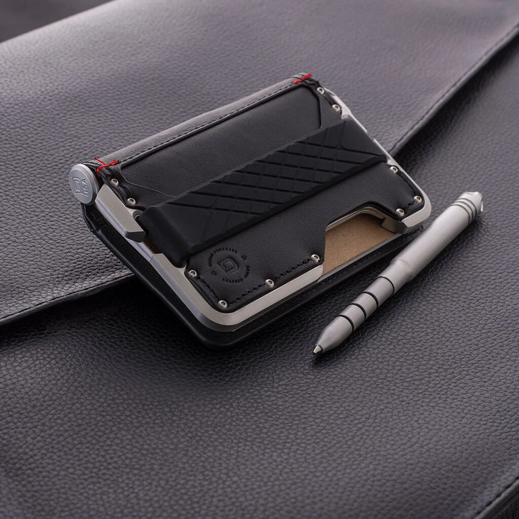 D01 DAPPER™ PEN WALLET - Image 14