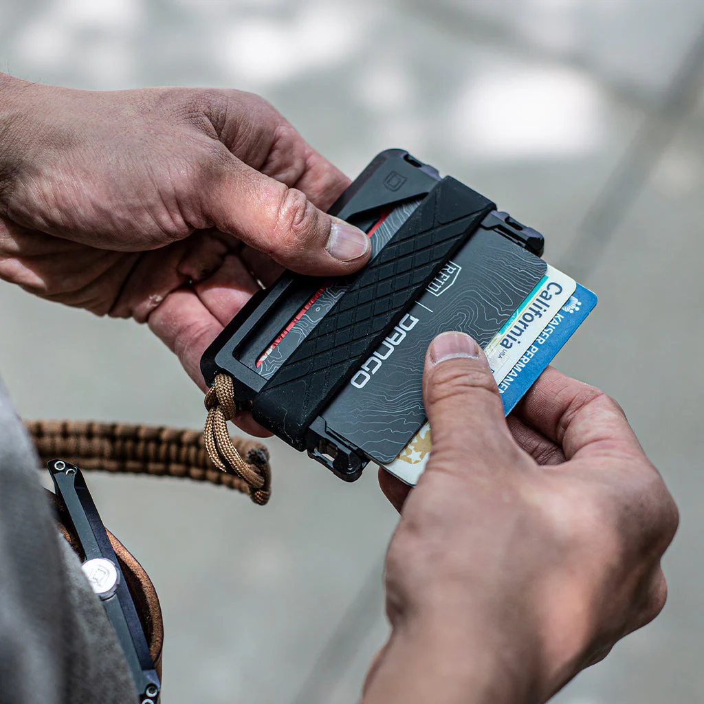 D03 LITE DAPPER RAIL WALLET - Image 14