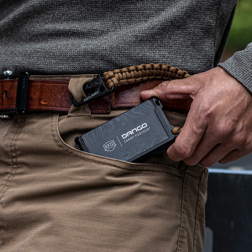 D03 LITE DAPPER RAIL WALLET - Image 16