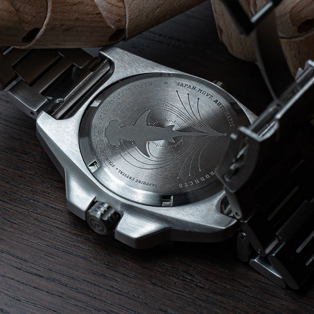 DV-02 - AUTOMATIC DIVE WATCH WITH METAL BRACELET - Image 10