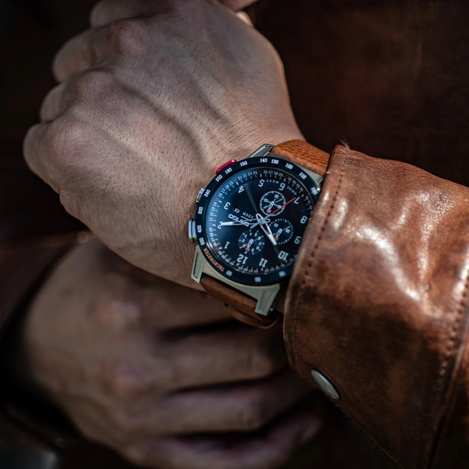 CR-01 - CHRONO WATCH WITH ITALIAN LEATHER STRAP - WHISKEY BROWN - Image 11