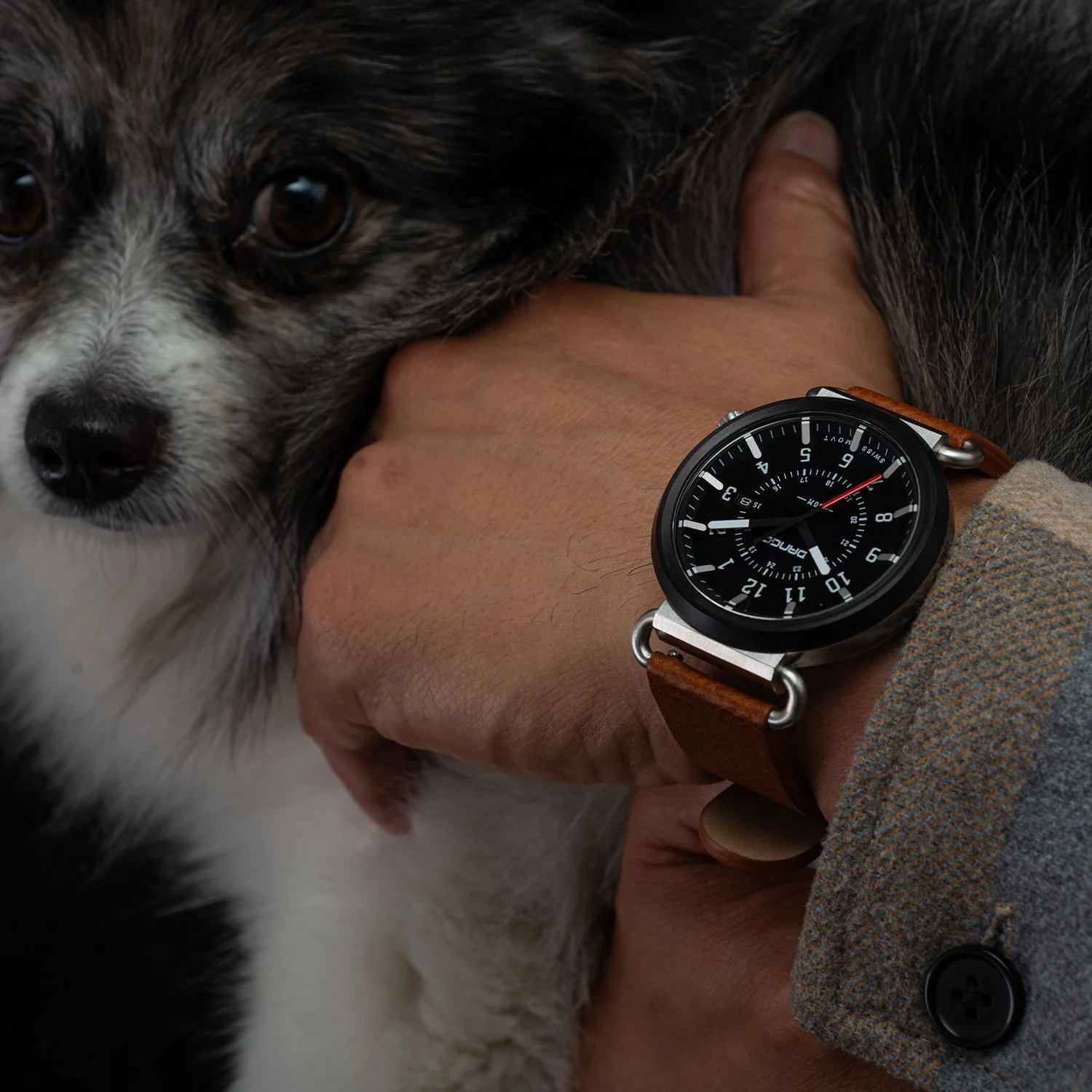 TK-01 - TREK WATCH WITH ITALIAN LEATHER STRAP - WHISKEY BROWN - Image 17