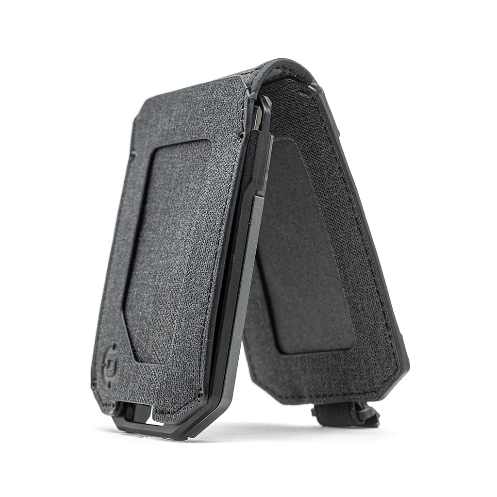 M4 MAVERICK™ BIFOLD RAIL WALLET - Image 19