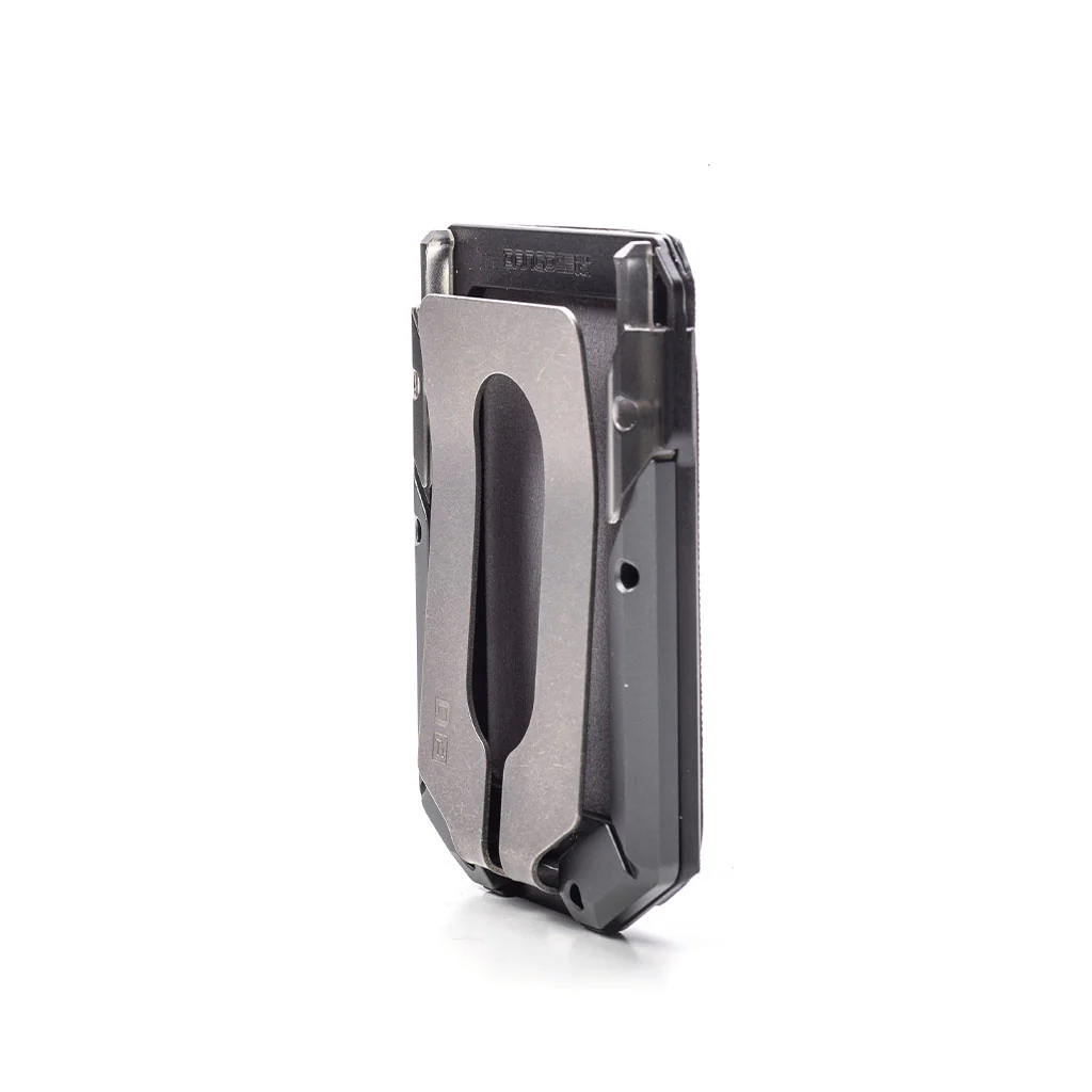 M4 Maverick™ Rail Wallet with Titanium Clip - Image 8