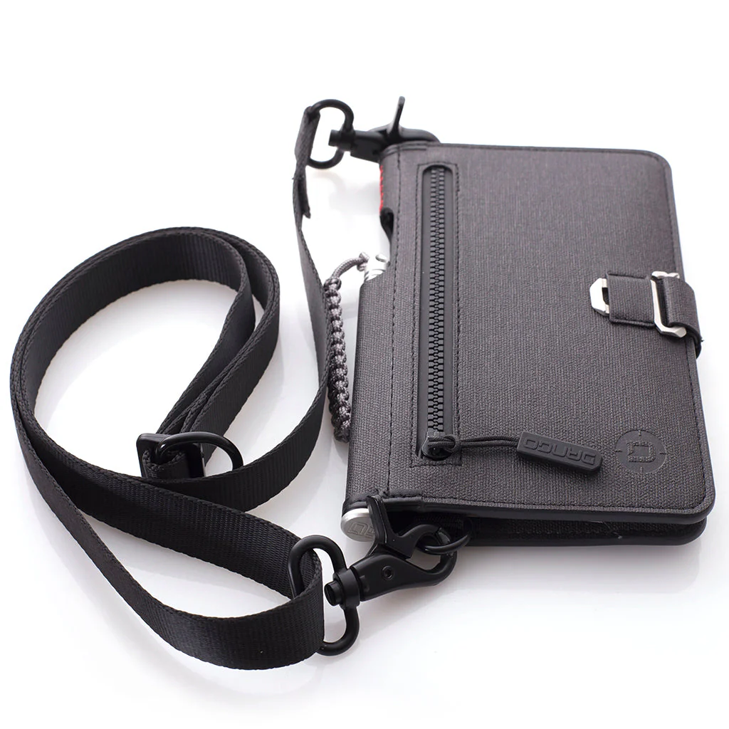 P02 PIONEER™ TRAVEL WALLET - Image 10