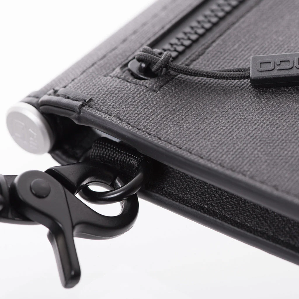 P02 PIONEER™ TRAVEL WALLET - Image 6