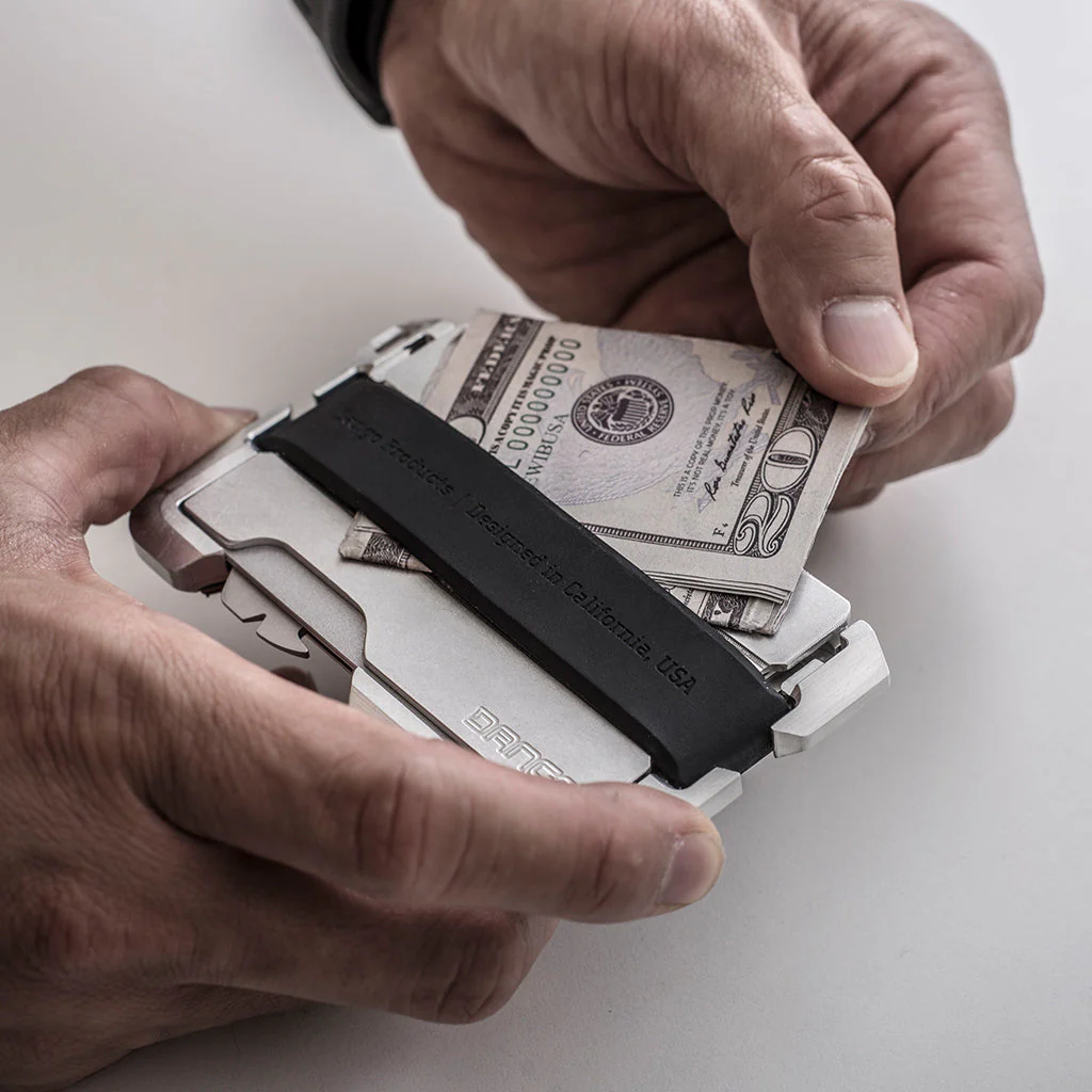 T01 TACTICAL™ WALLET - Image 5