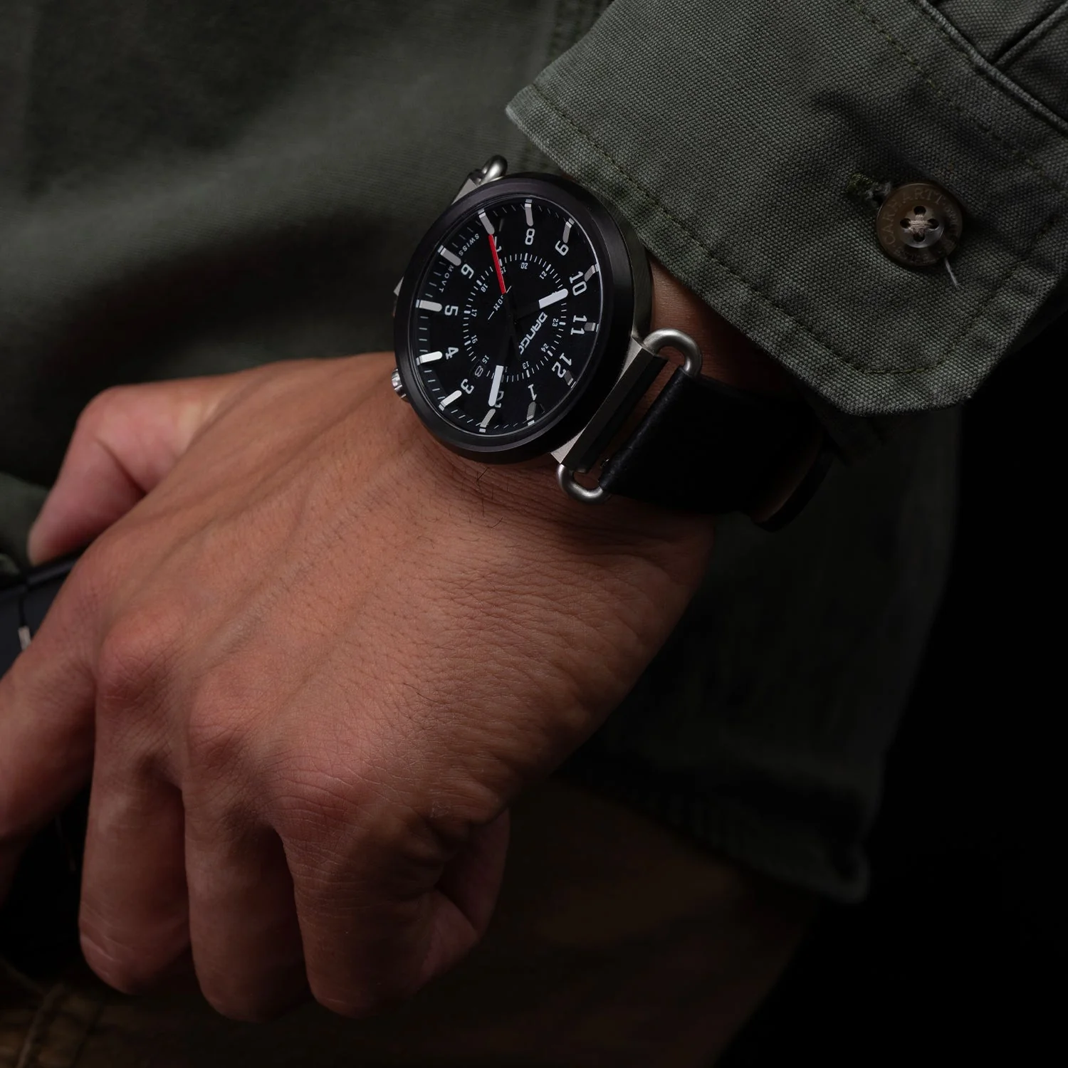 TK-01 - TREK WATCH WITH ITALIAN LEATHER STRAP - JET BLACK - Image 10