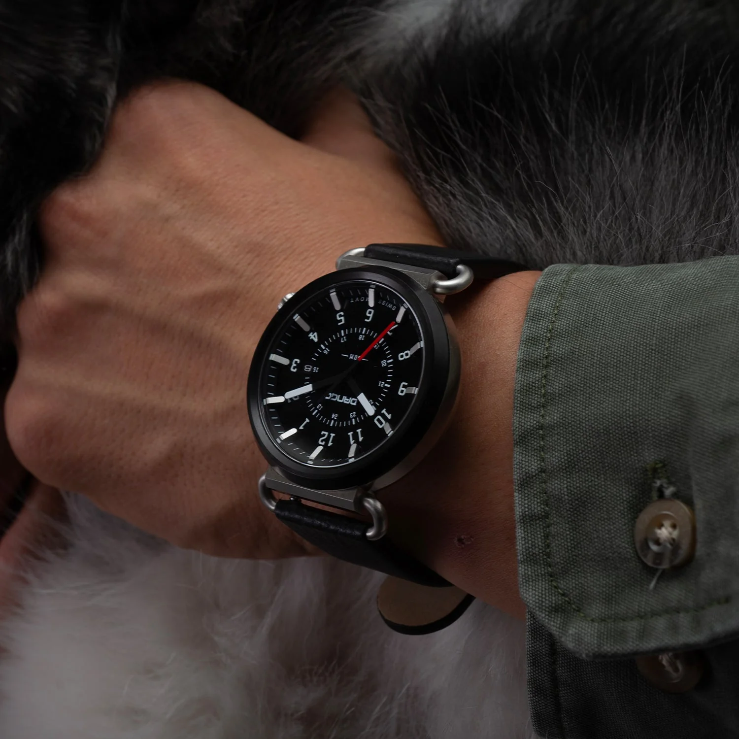 TK-01 - TREK WATCH WITH ITALIAN LEATHER STRAP - JET BLACK - Image 11