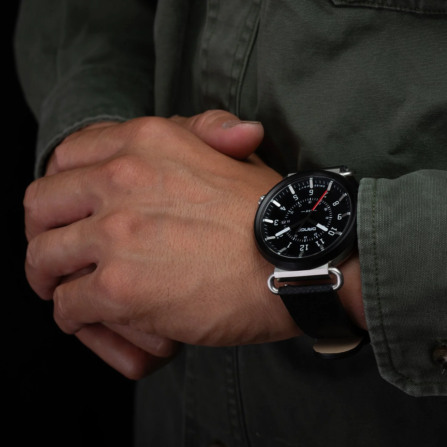 TK-01 - TREK WATCH WITH ITALIAN LEATHER STRAP - JET BLACK - Image 9